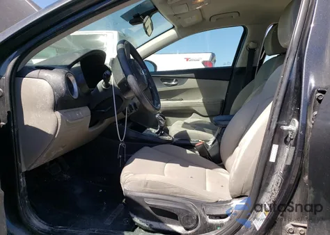 2020 Kia Forte Fe из США, поврежденный, VIN 3KPF24AD2LE251742